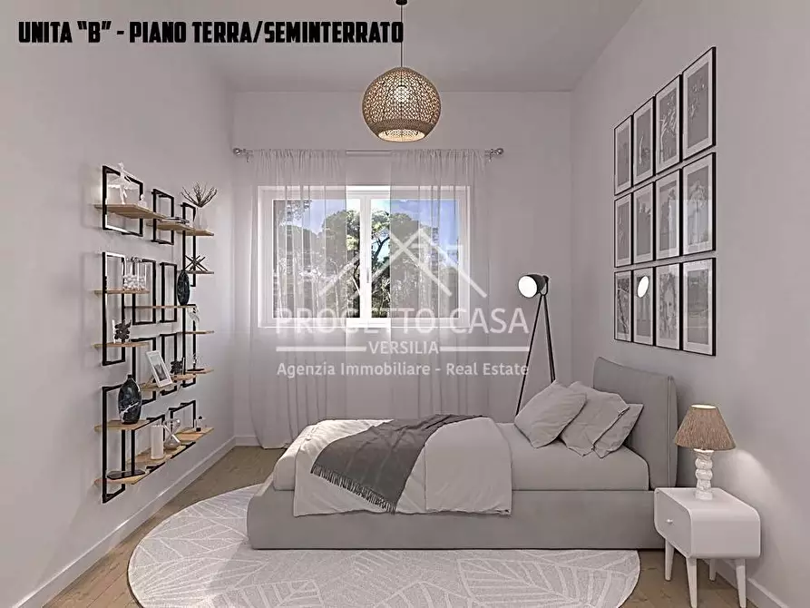 Immagine 20 di Appartamento in vendita  in VIA VITTORIO VENETO a Camaiore