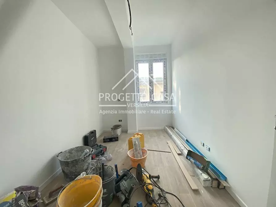 Immagine 10 di Appartamento in vendita  in VIA VITTORIO VENETO a Camaiore