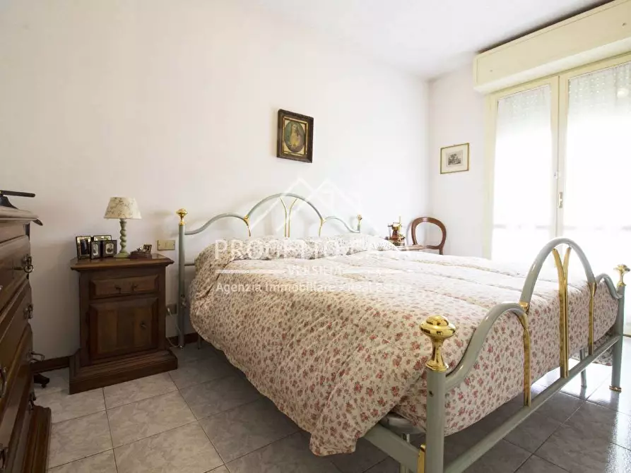 Immagine 13 di Casa indipendente in vendita  in Via 2 Giugno a Camaiore