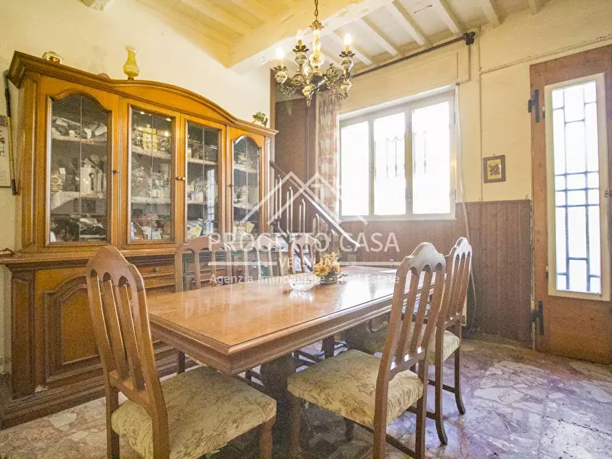 Immagine 4 di Casa indipendente in vendita  in VIA DEI LARICI a Viareggio