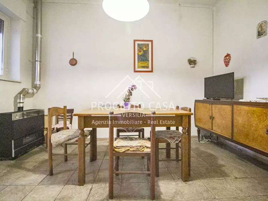 Immagine 9 di Casa indipendente in vendita  in VIA DEI LARICI a Viareggio