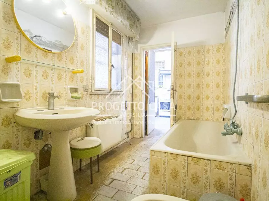 Immagine 22 di Casa indipendente in vendita  in VIA DEI LARICI a Viareggio