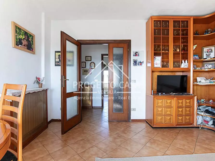 Immagine 3 di Appartamento in vendita  in VIA TARANTO a Viareggio