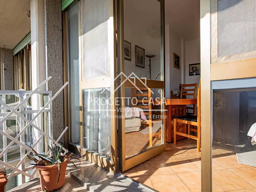 Immagine 6 di Appartamento in vendita  in VIA TARANTO a Viareggio