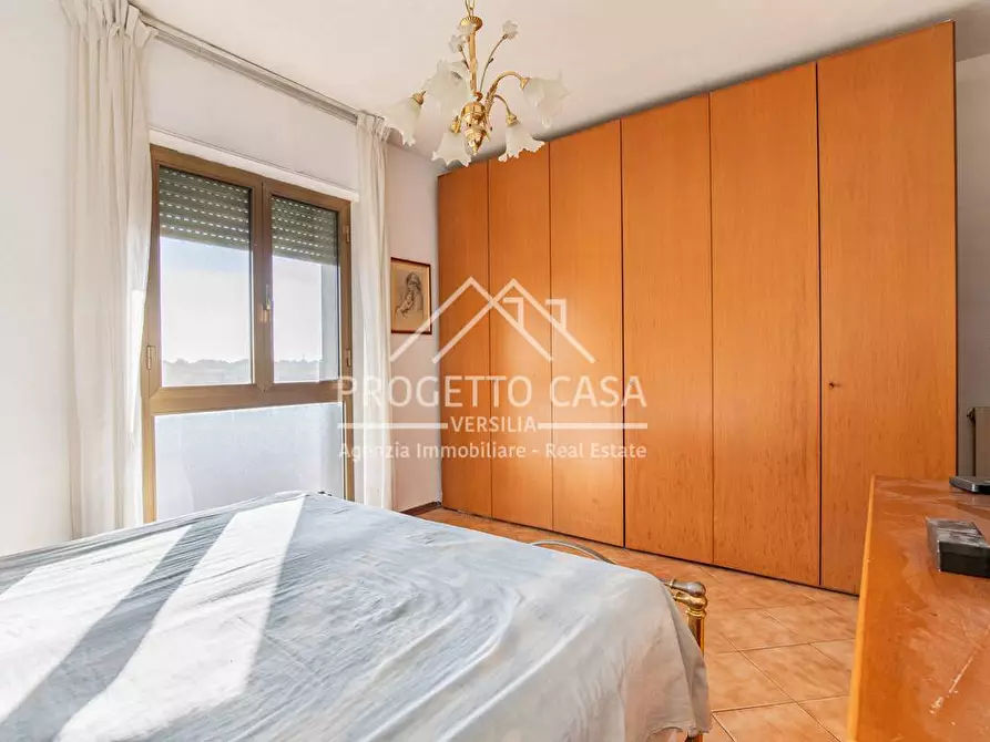 Immagine 10 di Appartamento in vendita  in VIA TARANTO a Viareggio