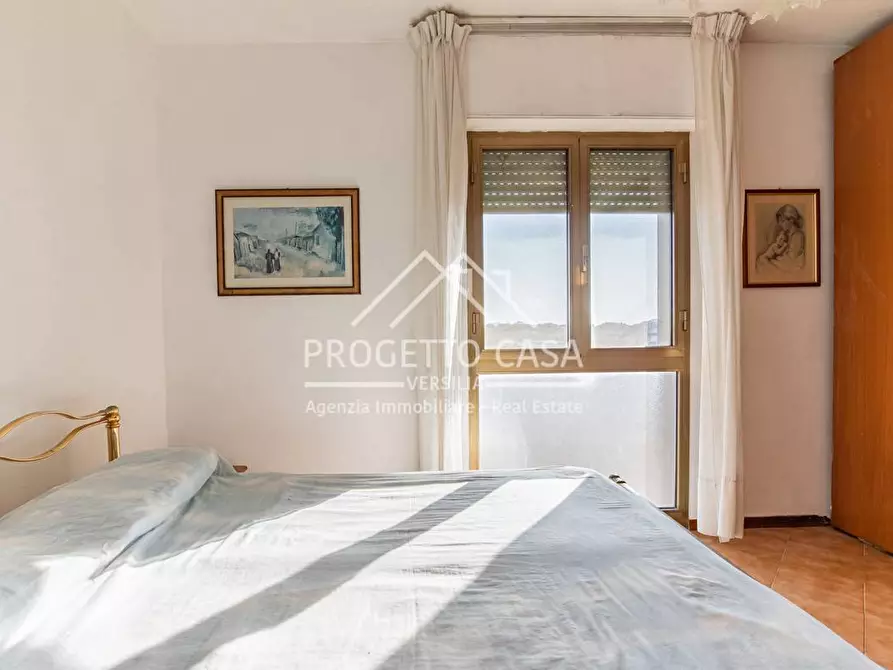 Immagine 11 di Appartamento in vendita  in VIA TARANTO a Viareggio