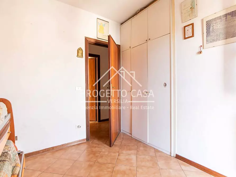 Immagine 17 di Appartamento in vendita  in VIA TARANTO a Viareggio