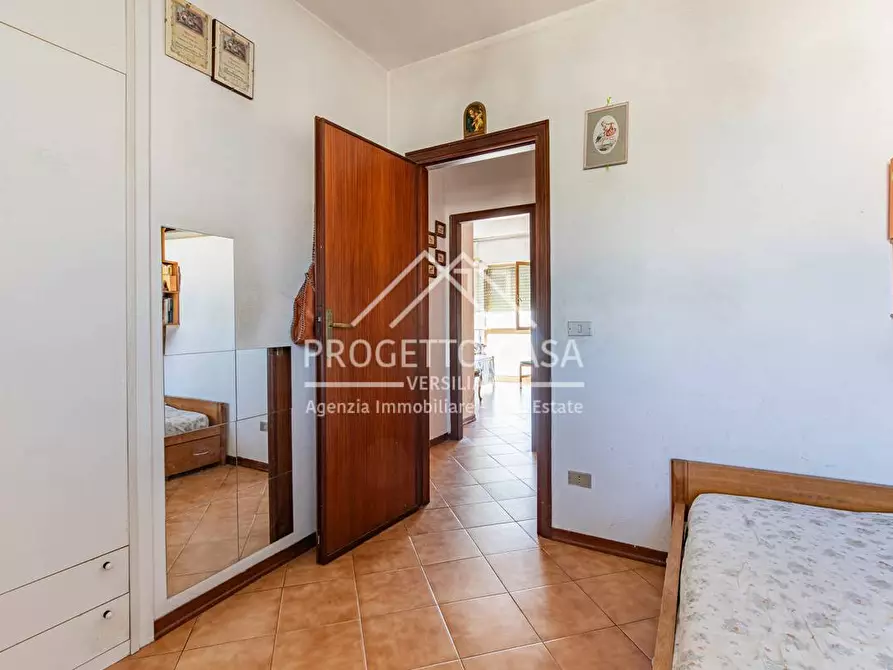 Immagine 21 di Appartamento in vendita  in VIA TARANTO a Viareggio