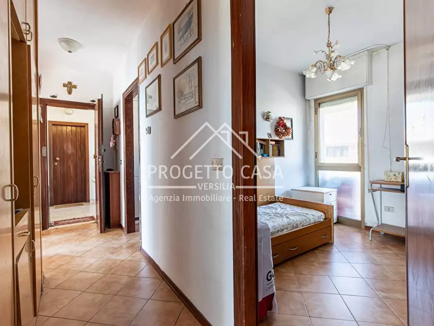 Immagine 22 di Appartamento in vendita  in VIA TARANTO a Viareggio