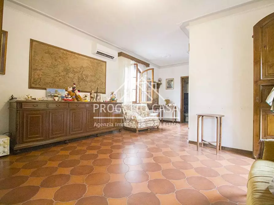 Immagine 6 di Casa indipendente in vendita  in VIA BOHEME a Viareggio