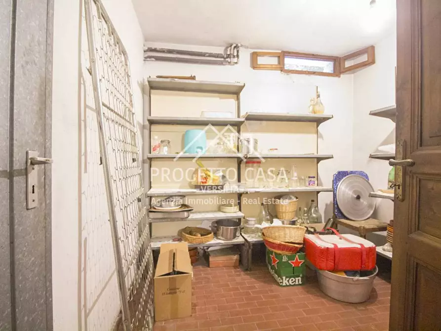 Immagine 26 di Casa indipendente in vendita  in VIA BOHEME a Viareggio