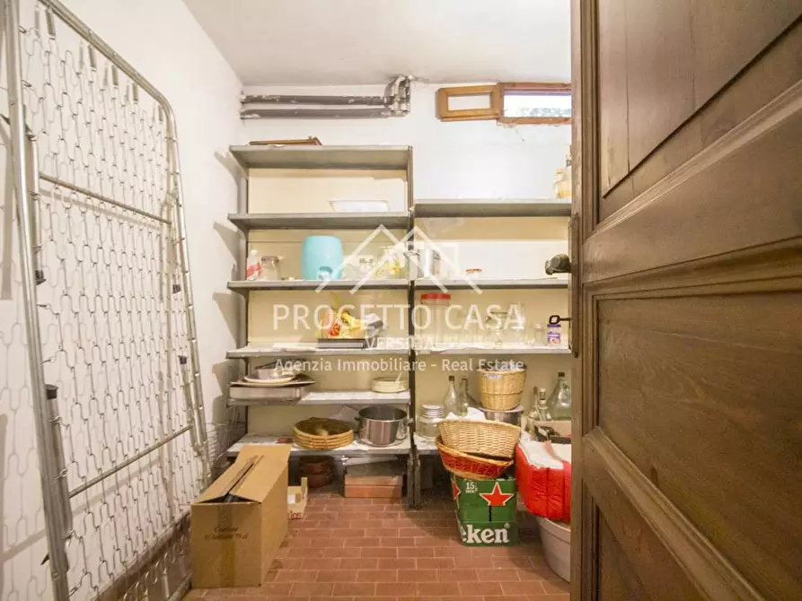 Immagine 27 di Casa indipendente in vendita  in VIA BOHEME a Viareggio
