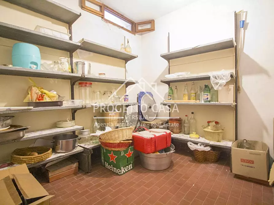 Immagine 28 di Casa indipendente in vendita  in VIA BOHEME a Viareggio