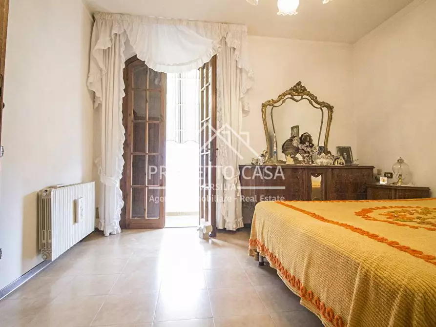 Immagine 36 di Casa indipendente in vendita  in VIA BOHEME a Viareggio