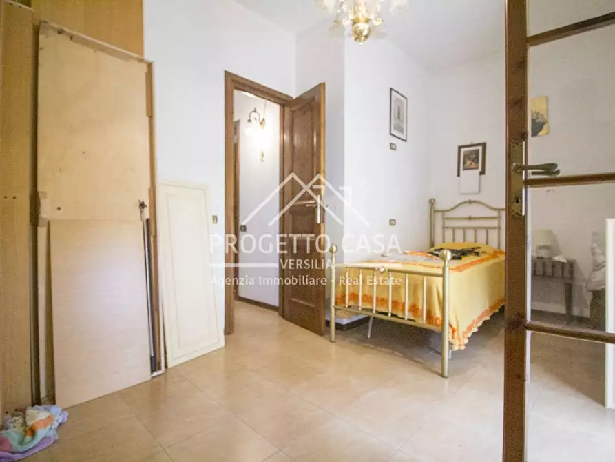 Immagine 44 di Casa indipendente in vendita  in VIA BOHEME a Viareggio