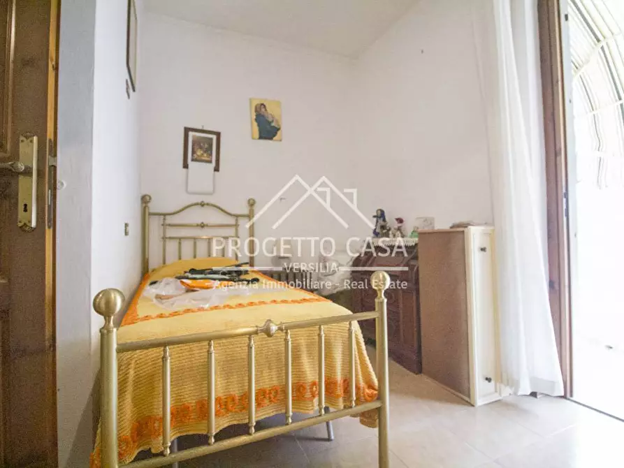 Immagine 45 di Casa indipendente in vendita  in VIA BOHEME a Viareggio