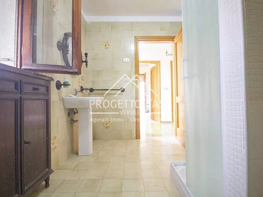 Immagine 36 di Casa indipendente in vendita  in VIA ARRIGHI a Viareggio