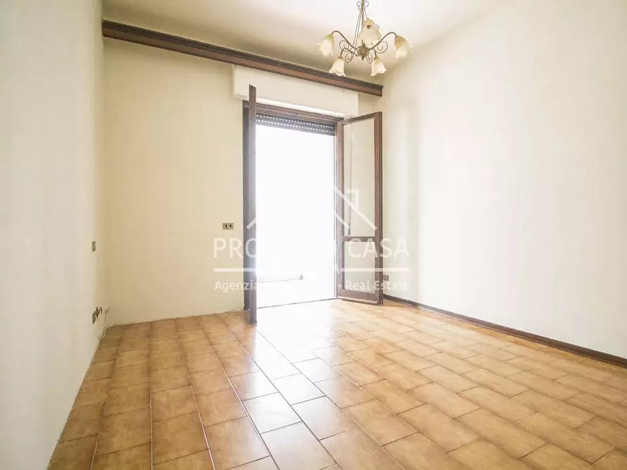 Immagine 21 di Appartamento in vendita  in VIA FRANCO ALFANO a Viareggio