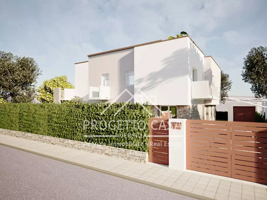 Immagine 5 di Casa indipendente in vendita  in VIA XXV LUGLIO a Viareggio