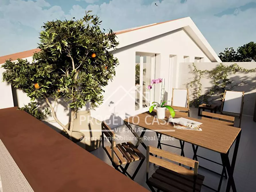 Immagine 6 di Casa indipendente in vendita  in VIA XXV LUGLIO a Viareggio