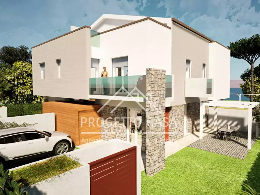 Immagine 9 di Casa indipendente in vendita  in VIA XXV LUGLIO a Viareggio