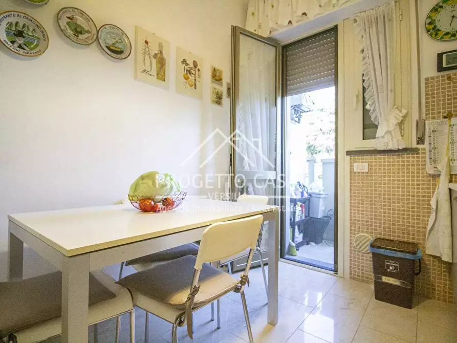 Immagine 12 di Appartamento in vendita  in VIA FORLI a Viareggio