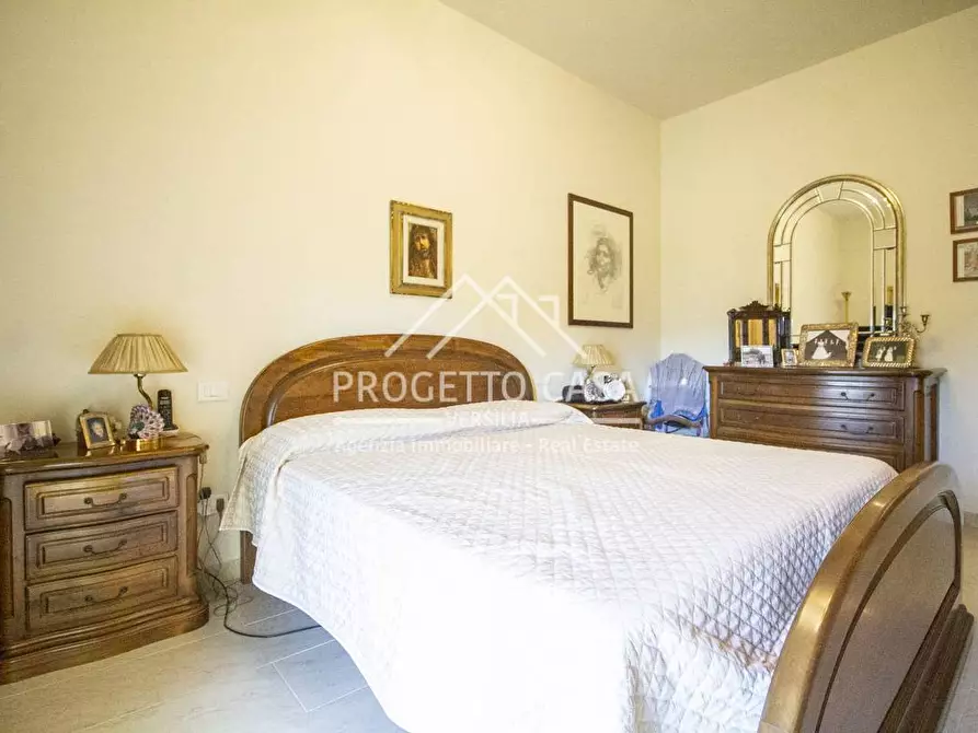 Immagine 23 di Appartamento in vendita  in VIA FORLI a Viareggio