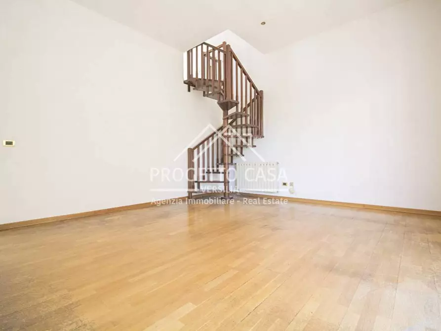 Immagine 6 di Casa indipendente in vendita  in via vespucci a Viareggio