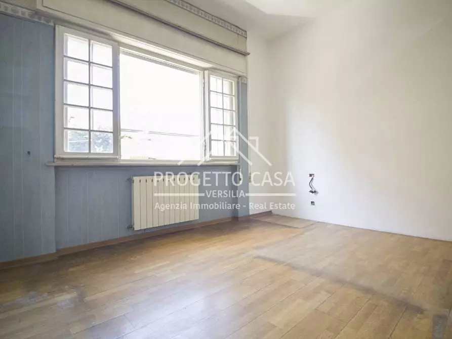 Immagine 23 di Casa indipendente in vendita  in via vespucci a Viareggio