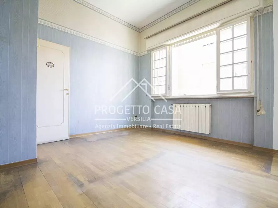 Immagine 26 di Casa indipendente in vendita  in via vespucci a Viareggio