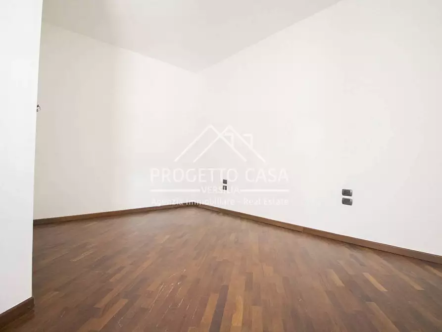 Immagine 46 di Casa indipendente in vendita  in via vespucci a Viareggio