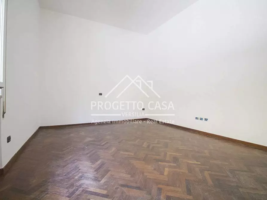 Immagine 63 di Casa indipendente in vendita  in via vespucci a Viareggio