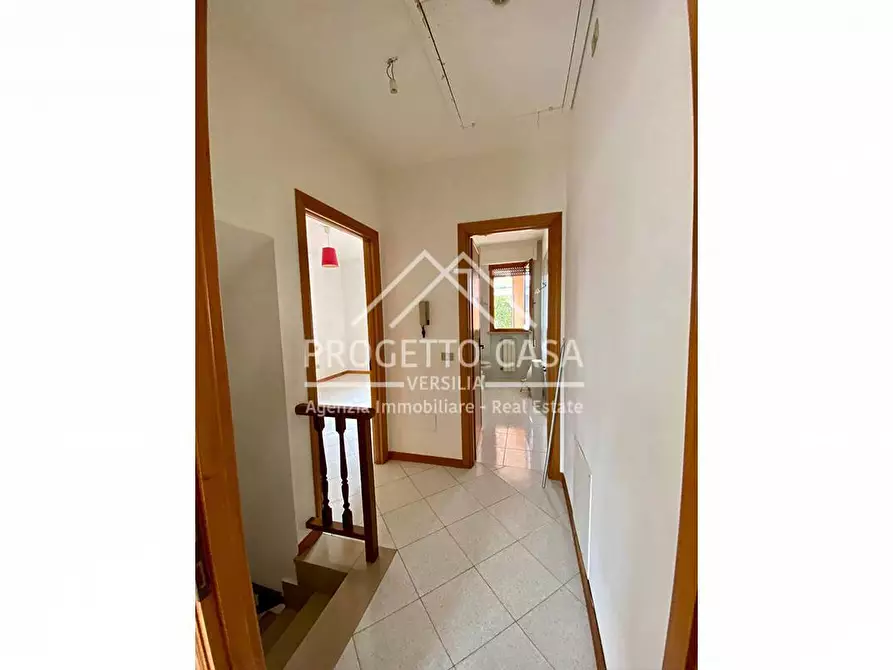 Immagine 7 di Casa indipendente in vendita  in VIA DEI PECCHI a Viareggio