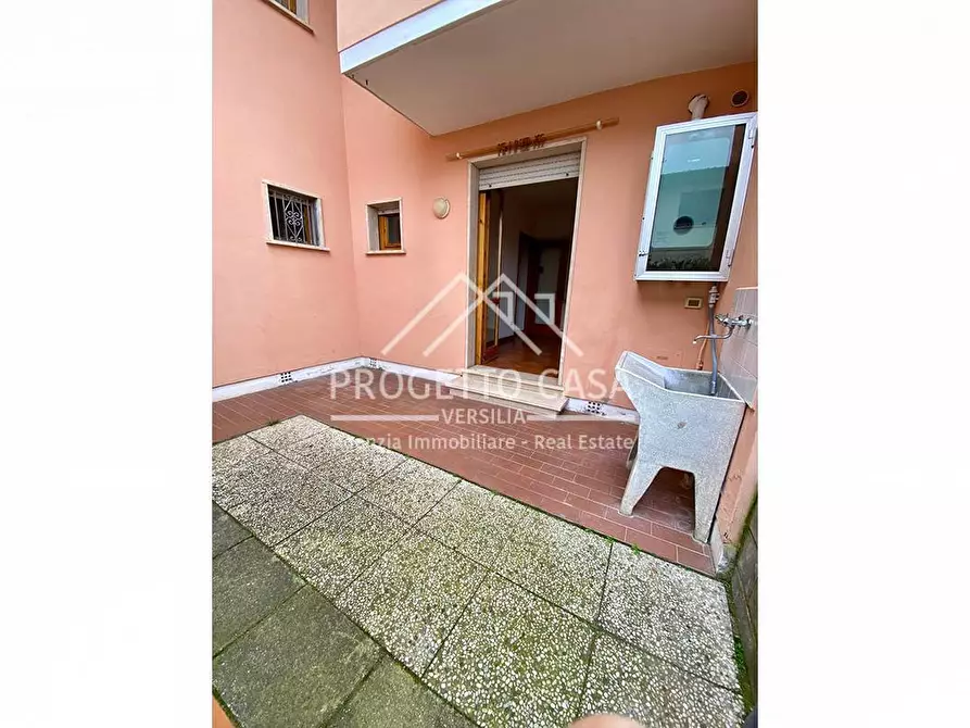 Immagine 21 di Casa indipendente in vendita  in VIA DEI PECCHI a Viareggio