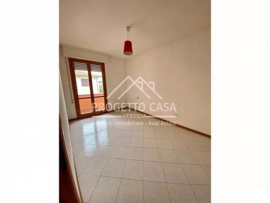 Immagine 30 di Casa indipendente in vendita  in VIA DEI PECCHI a Viareggio