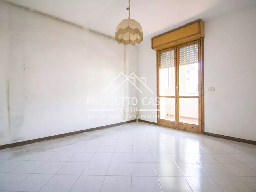 Immagine 24 di Appartamento in vendita  in VIA DON TAZZOLI a Viareggio