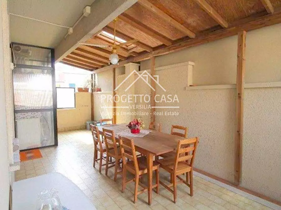 Immagine 22 di Appartamento in vendita  in via san'ambrogio a Viareggio