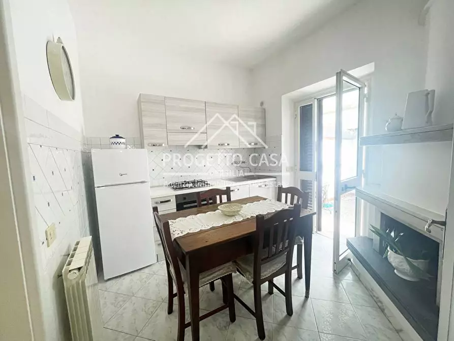 Immagine 6 di Casa indipendente in vendita  in VIA TORINO a Viareggio