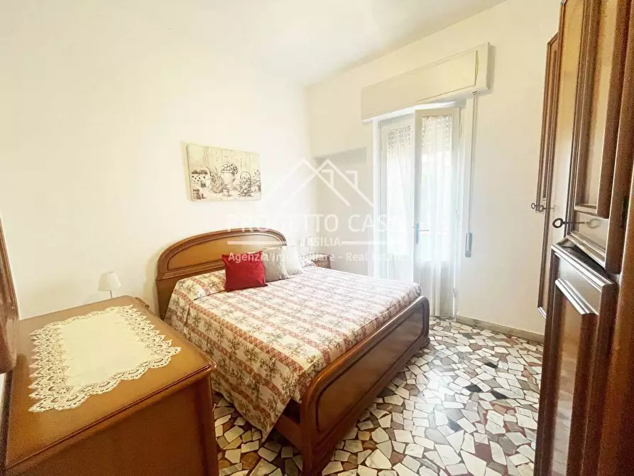 Immagine 12 di Casa indipendente in vendita  in VIA TORINO a Viareggio