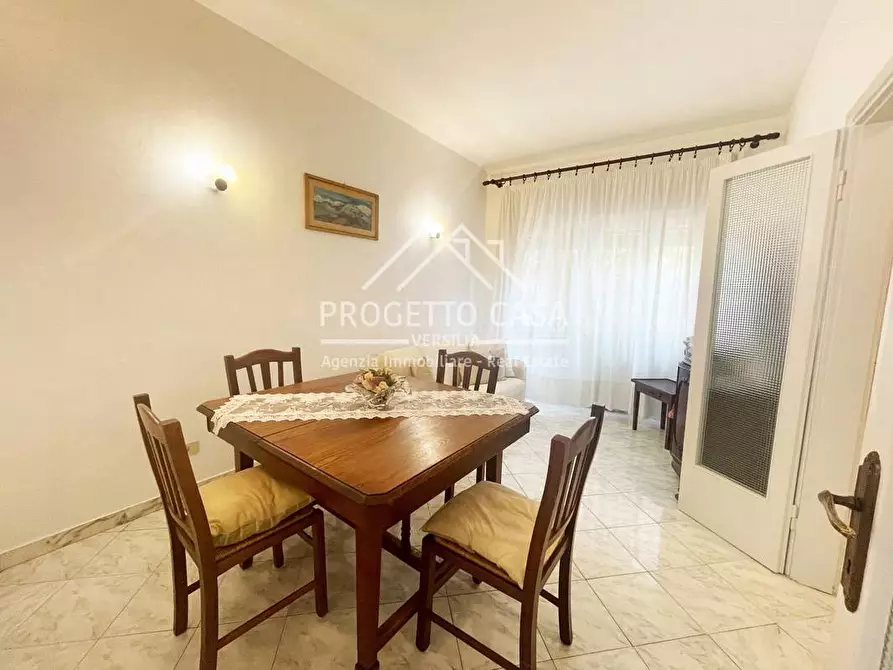 Immagine 17 di Casa indipendente in vendita  in VIA TORINO a Viareggio