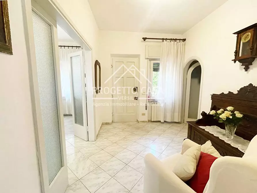 Immagine 18 di Casa indipendente in vendita  in VIA TORINO a Viareggio