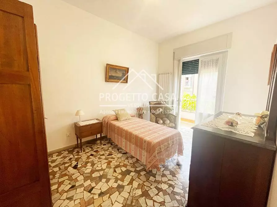 Immagine 29 di Casa indipendente in vendita  in VIA TORINO a Viareggio