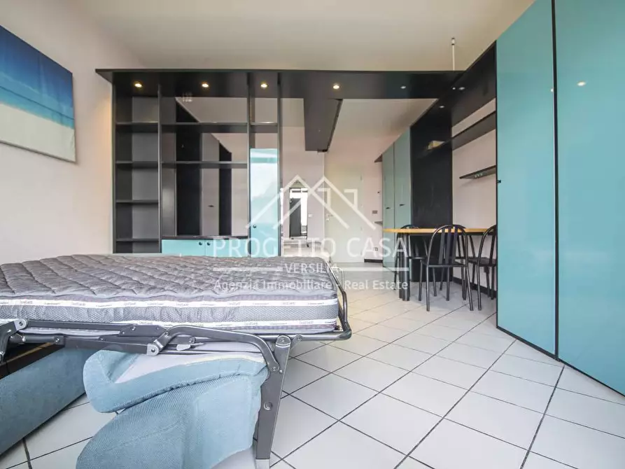 Immagine 24 di Appartamento in vendita  in VIA TONIOLO a Camaiore