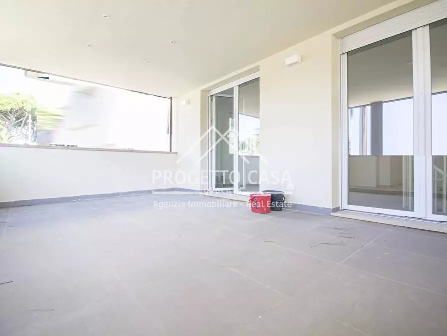 Immagine 23 di Appartamento in vendita  in VIA VITTORIO VENETO a Camaiore