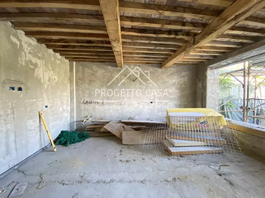 Immagine 6 di Casa indipendente in vendita  in VIA DEI LECCI a Viareggio