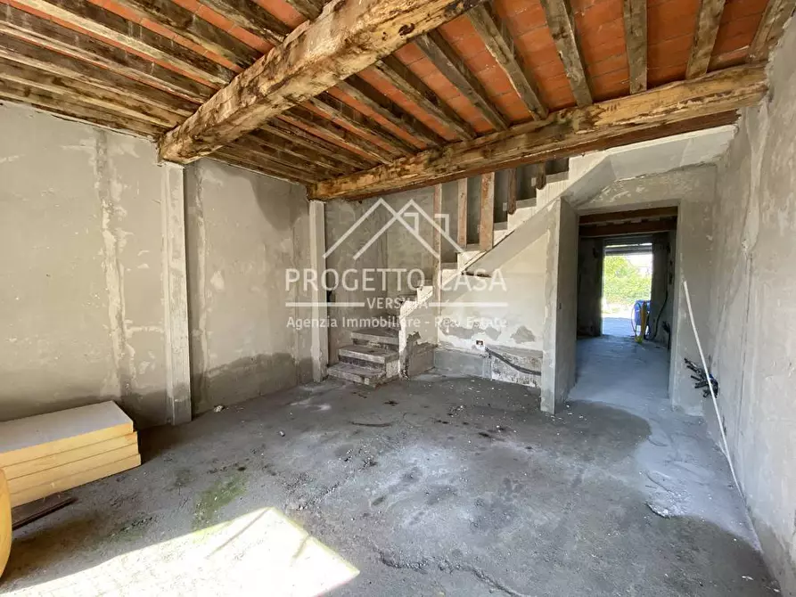 Immagine 12 di Casa indipendente in vendita  in VIA DEI LECCI a Viareggio