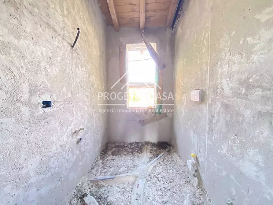 Immagine 23 di Casa indipendente in vendita  in VIA DEI LECCI a Viareggio