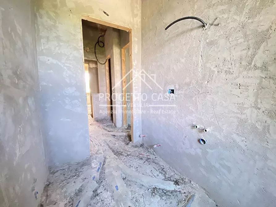 Immagine 24 di Casa indipendente in vendita  in VIA DEI LECCI a Viareggio