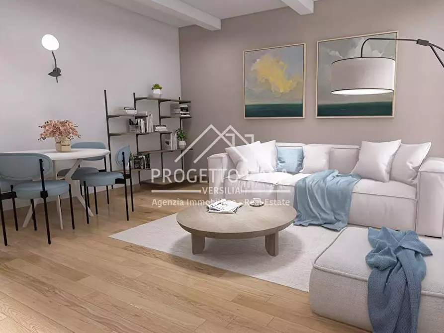 Immagine 27 di Casa indipendente in vendita  in VIA DEI LECCI a Viareggio