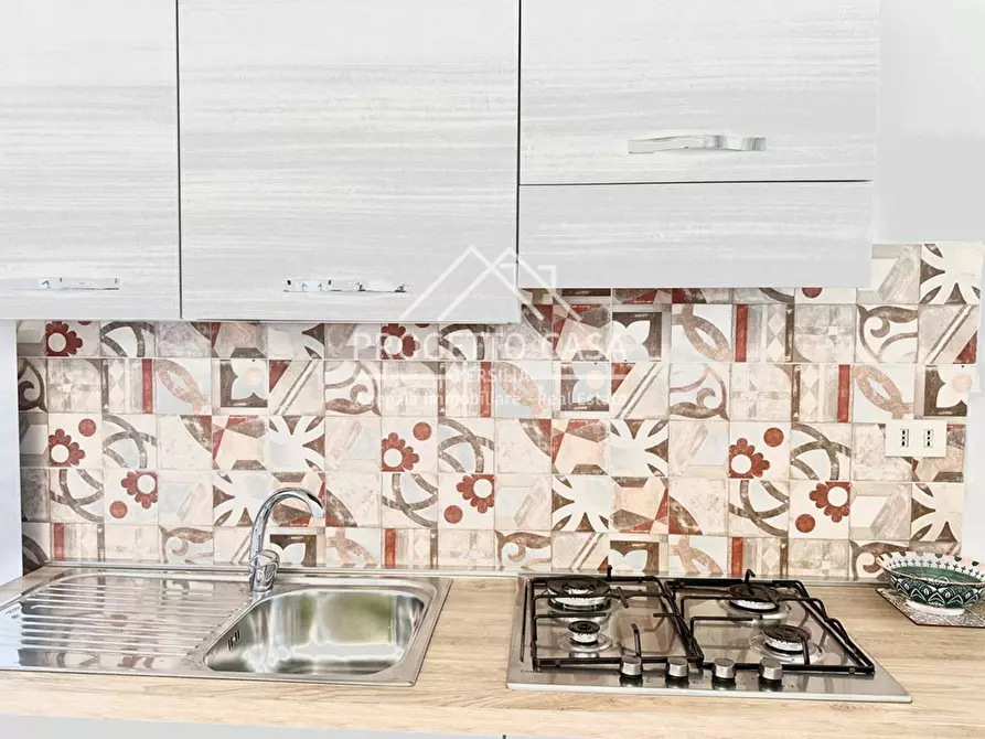 Immagine 8 di Appartamento in vendita  in VIA PELLEGRINETTI a Camaiore